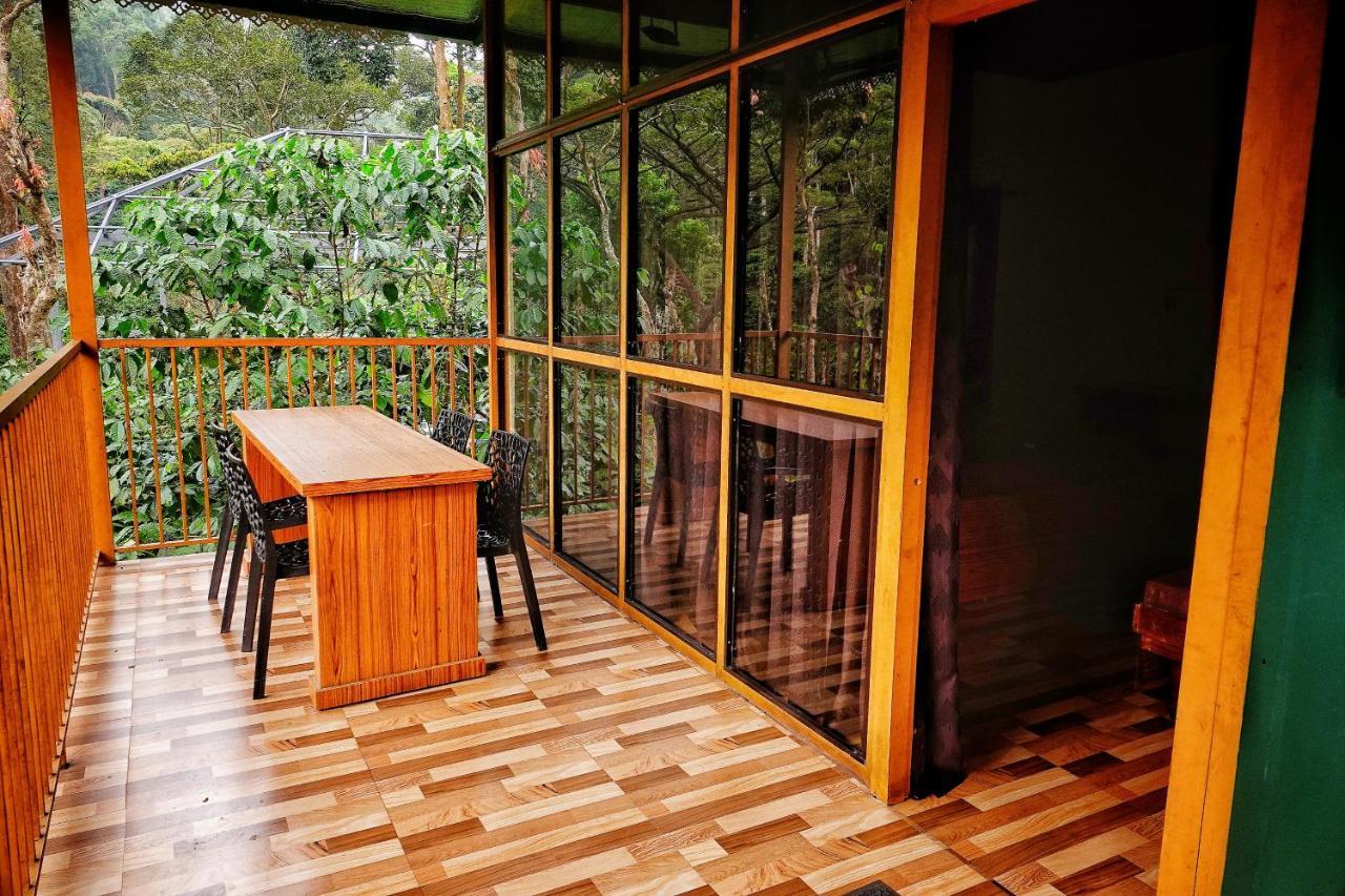 Hill Valley Farm House Nelliyampathy Buitenkant foto