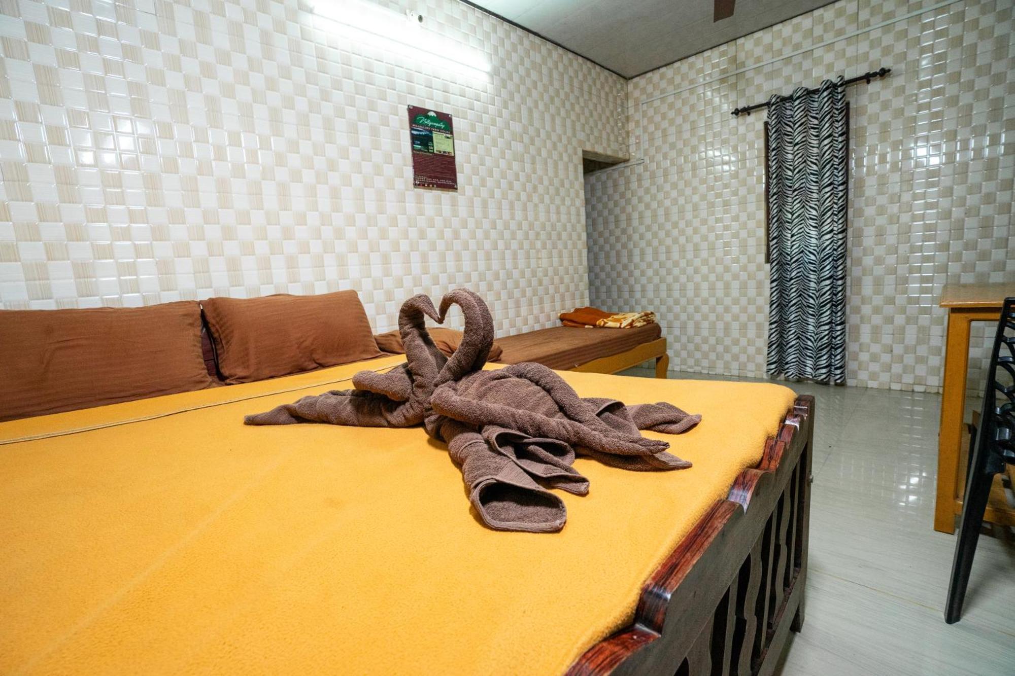 Hill Valley Farm House Nelliyampathy Buitenkant foto