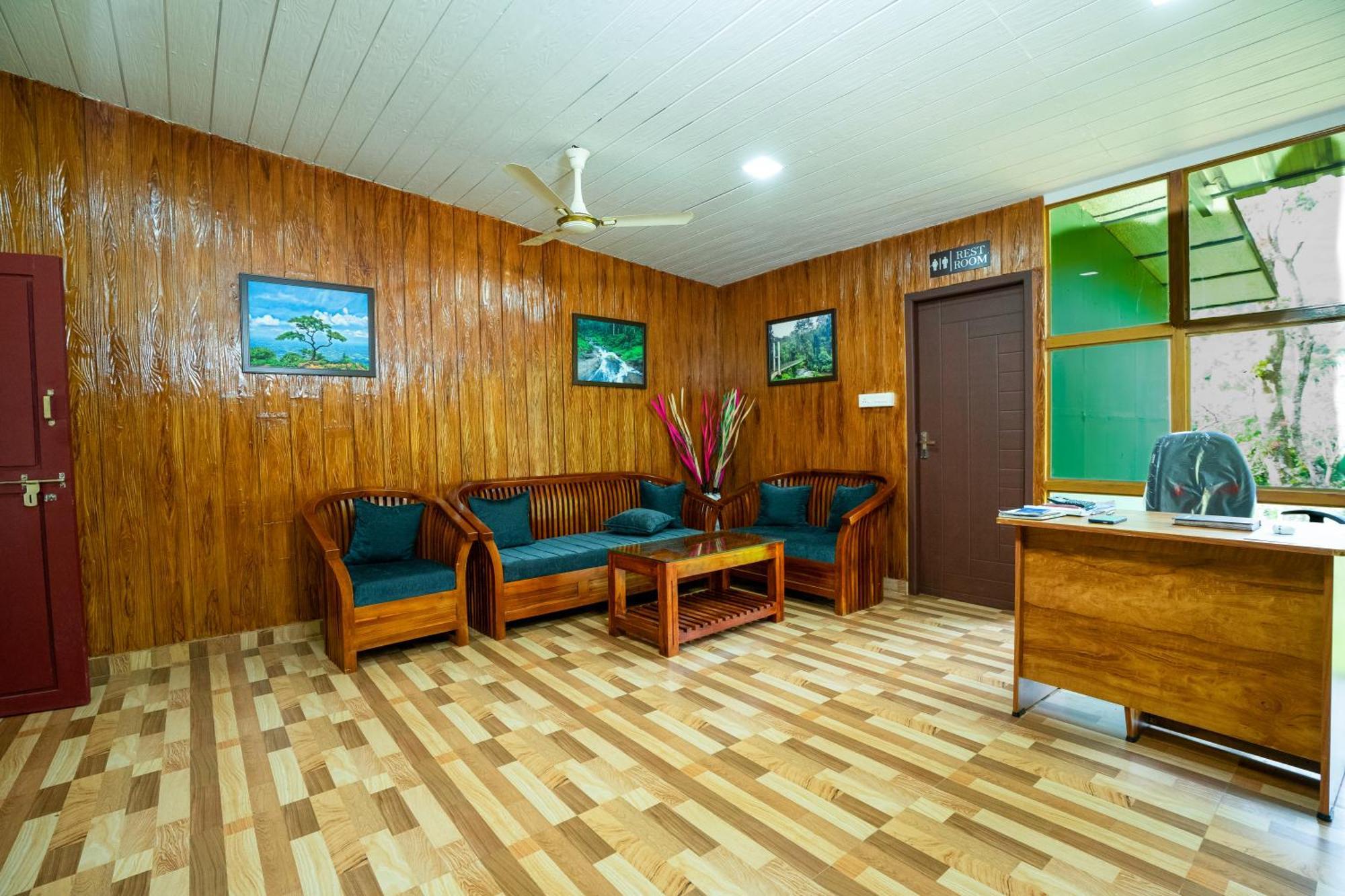 Hill Valley Farm House Nelliyampathy Buitenkant foto