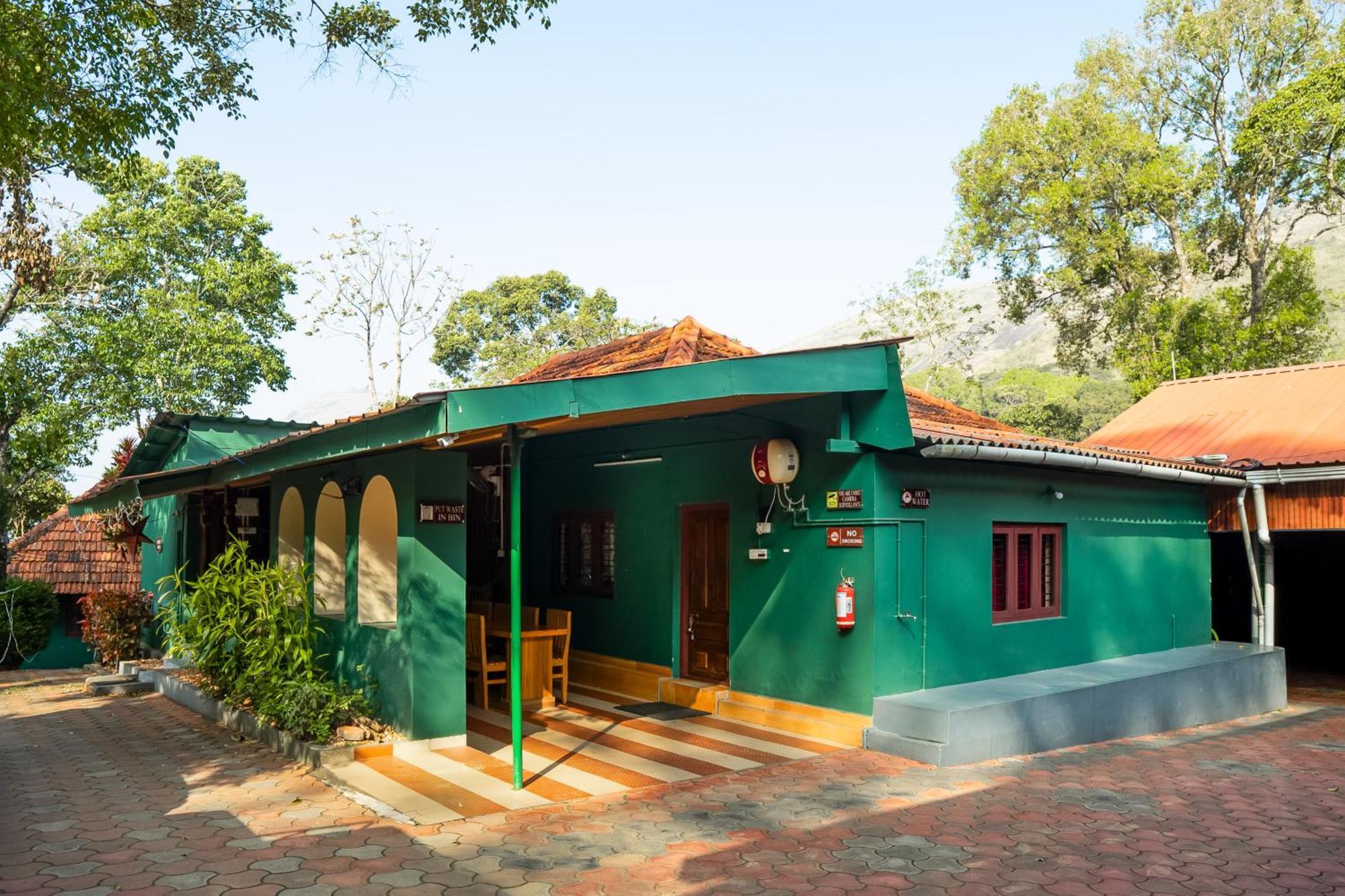 Hill Valley Farm House Nelliyampathy Buitenkant foto