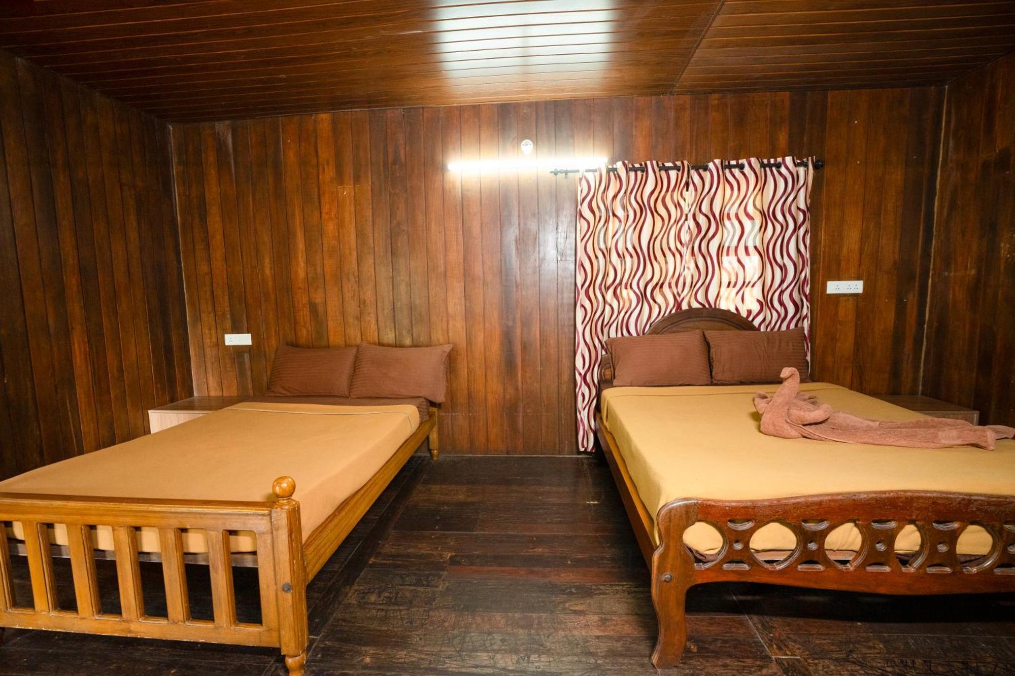 Hill Valley Farm House Nelliyampathy Buitenkant foto
